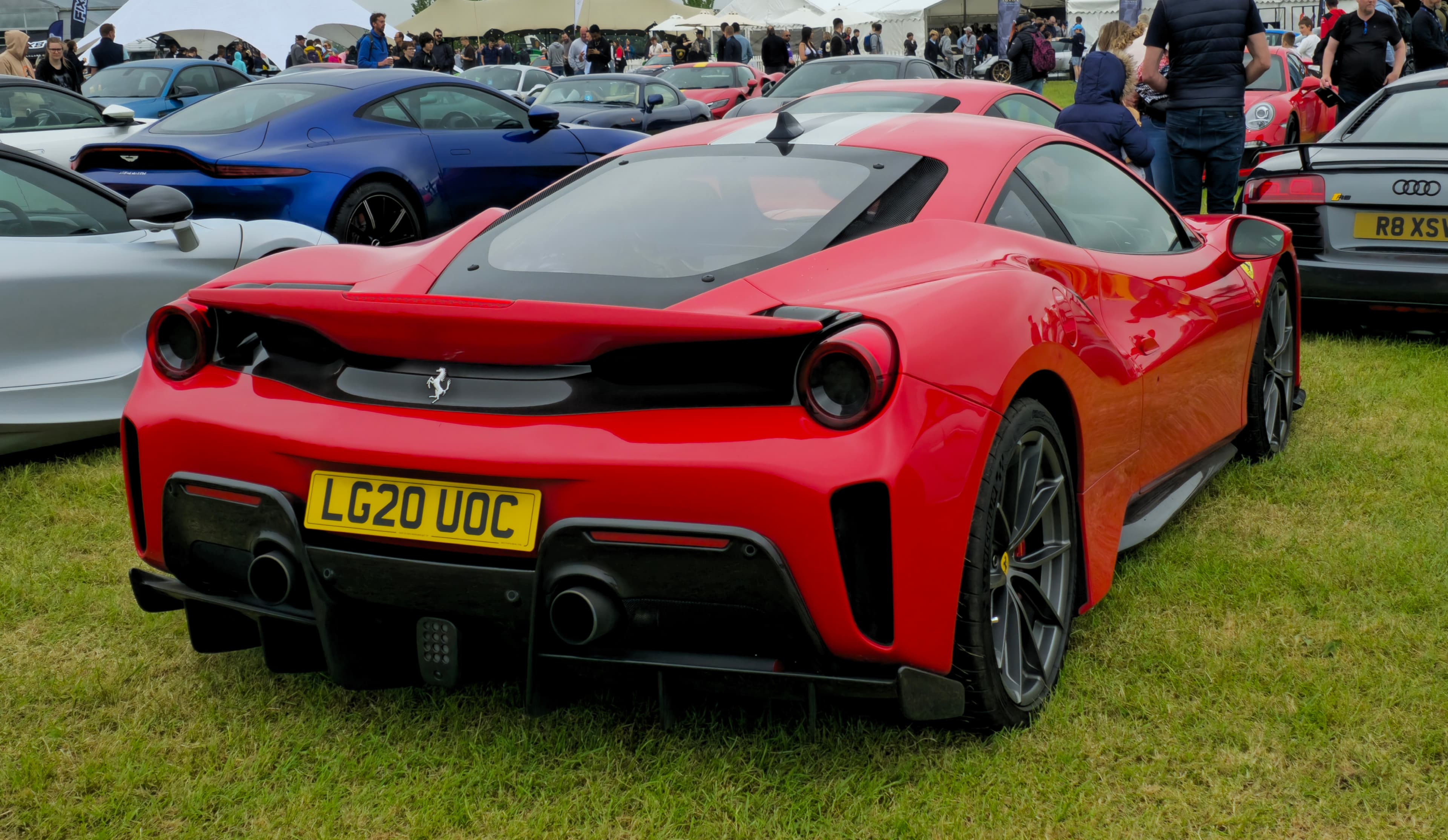 Ferrari 488 Pista
