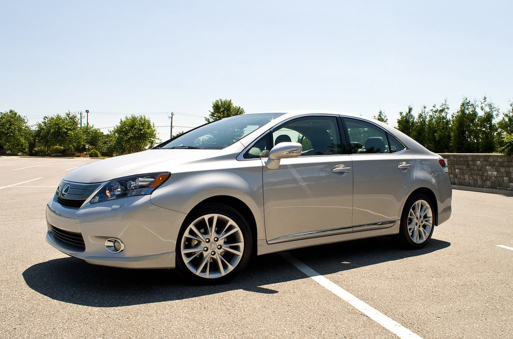 Lexus Hs