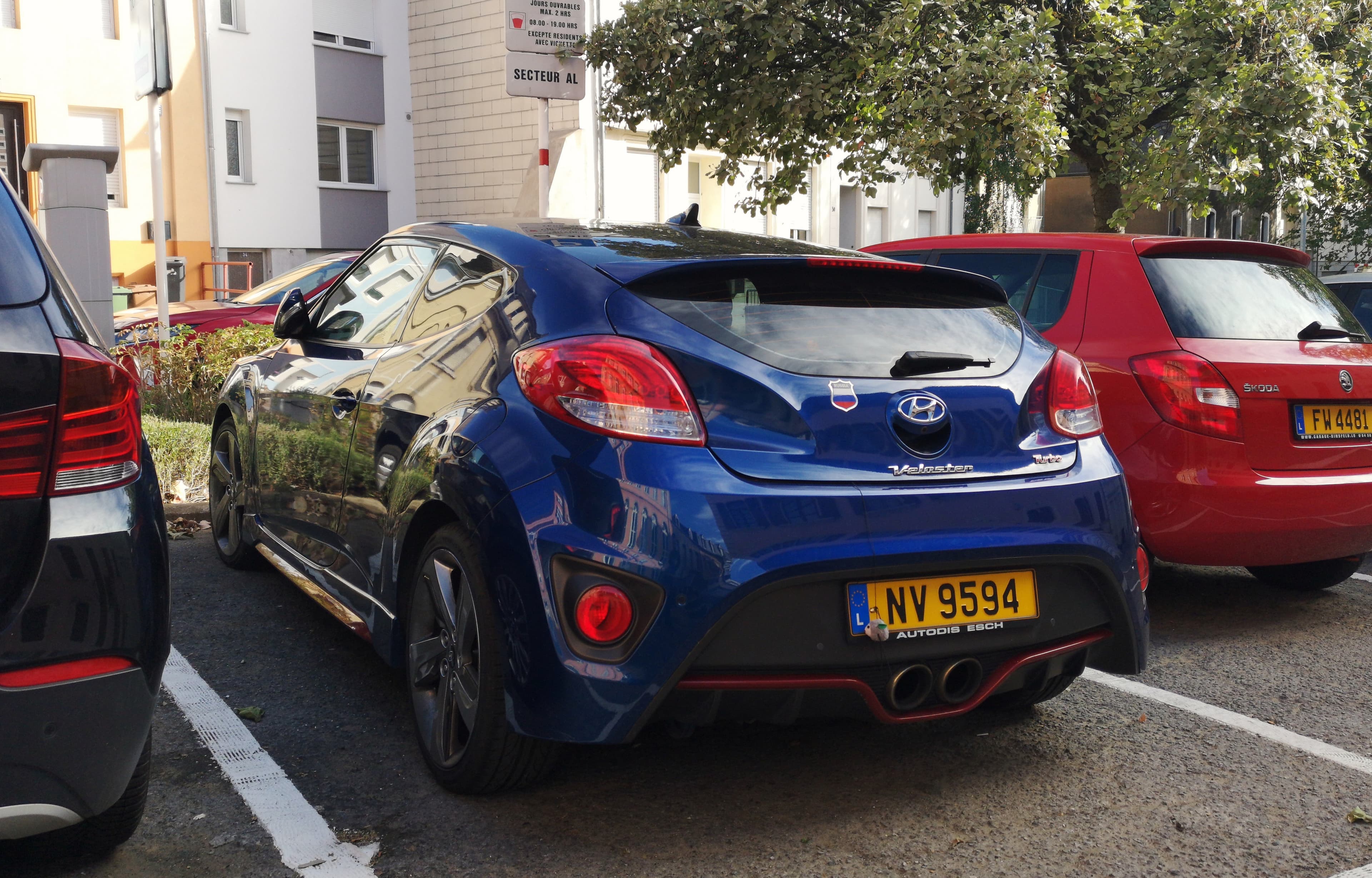 Hyundai Veloster