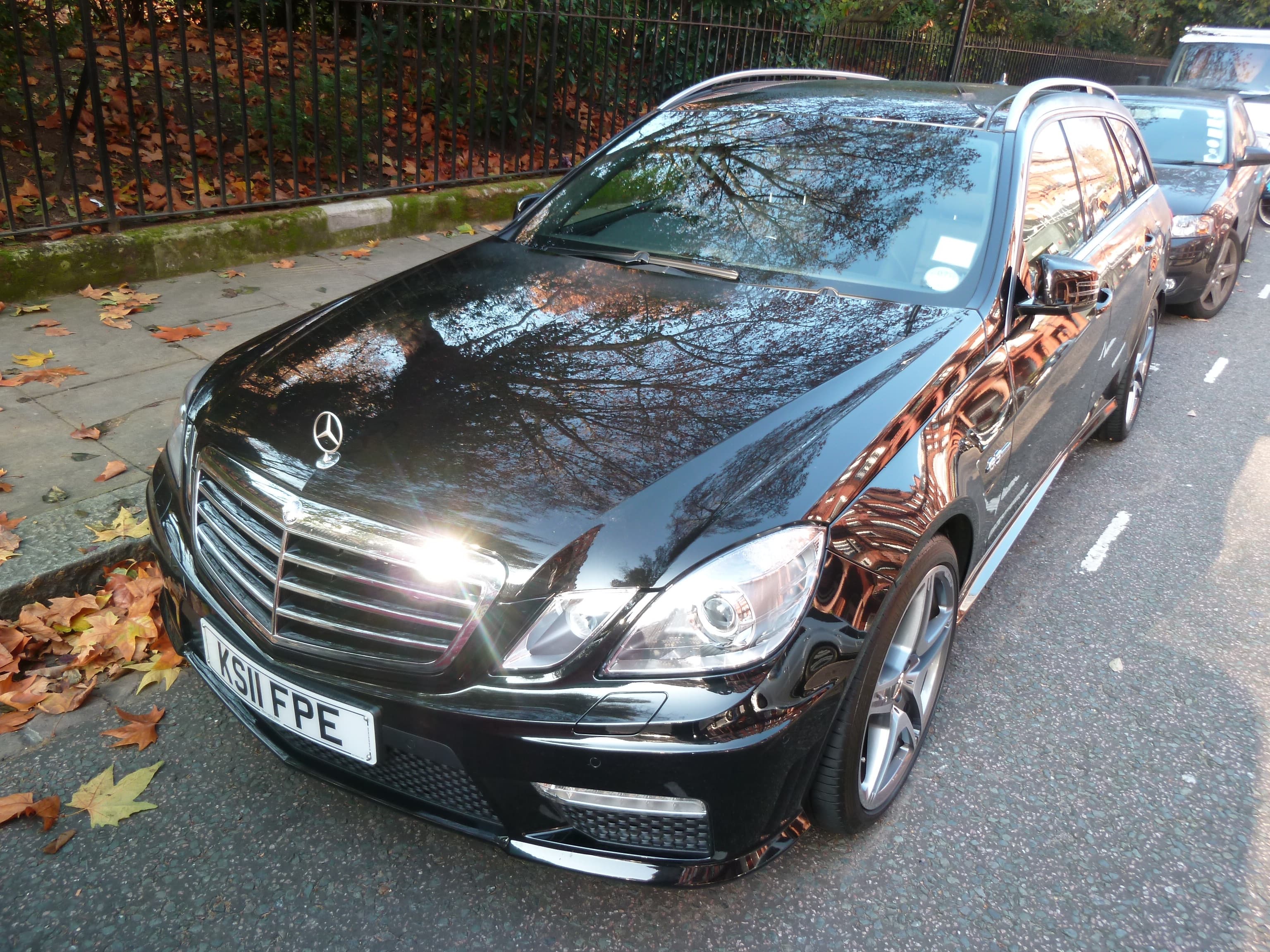 Mercedes-Bens Amg-E-63