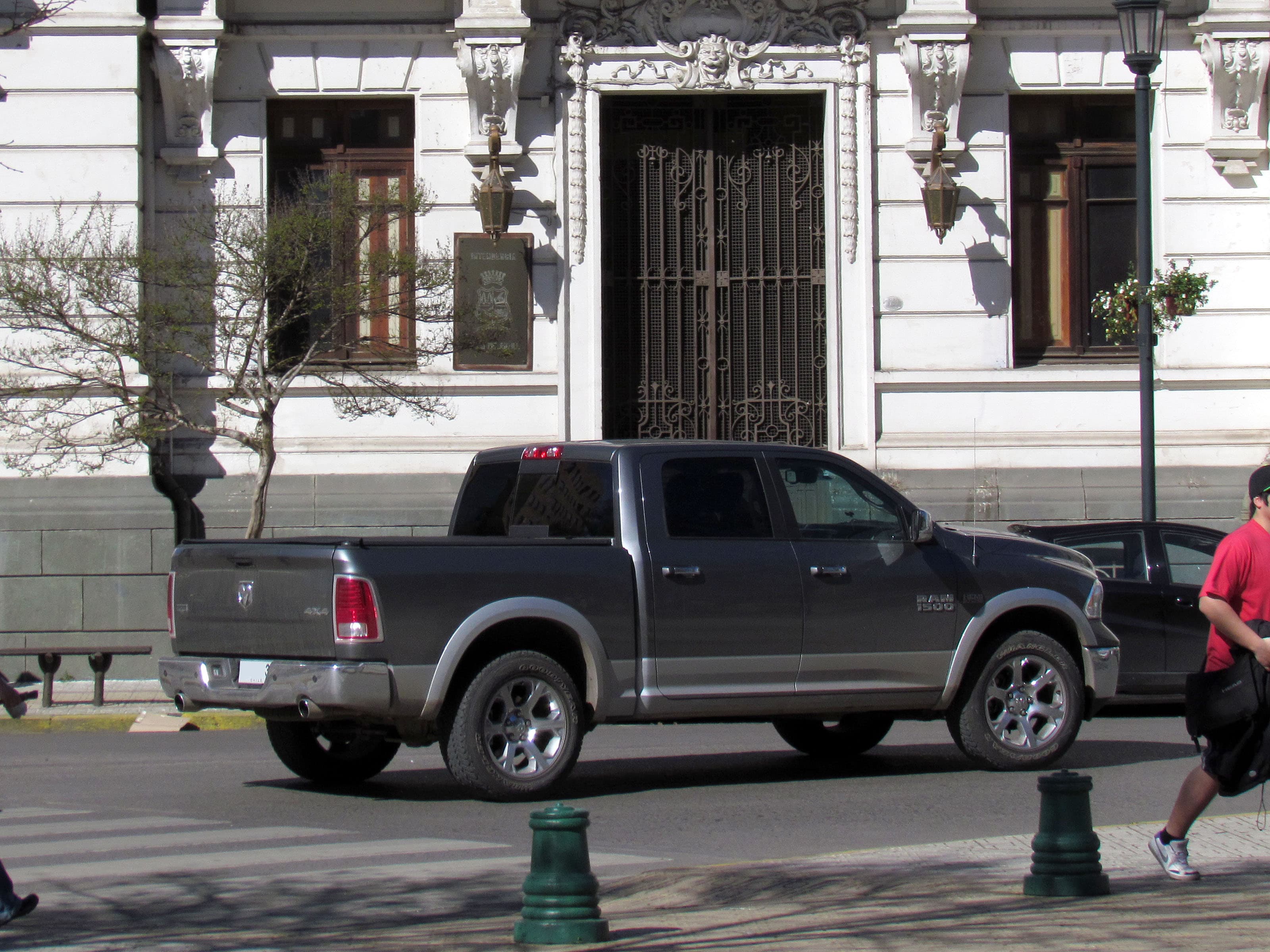 Ram 1500 Crew