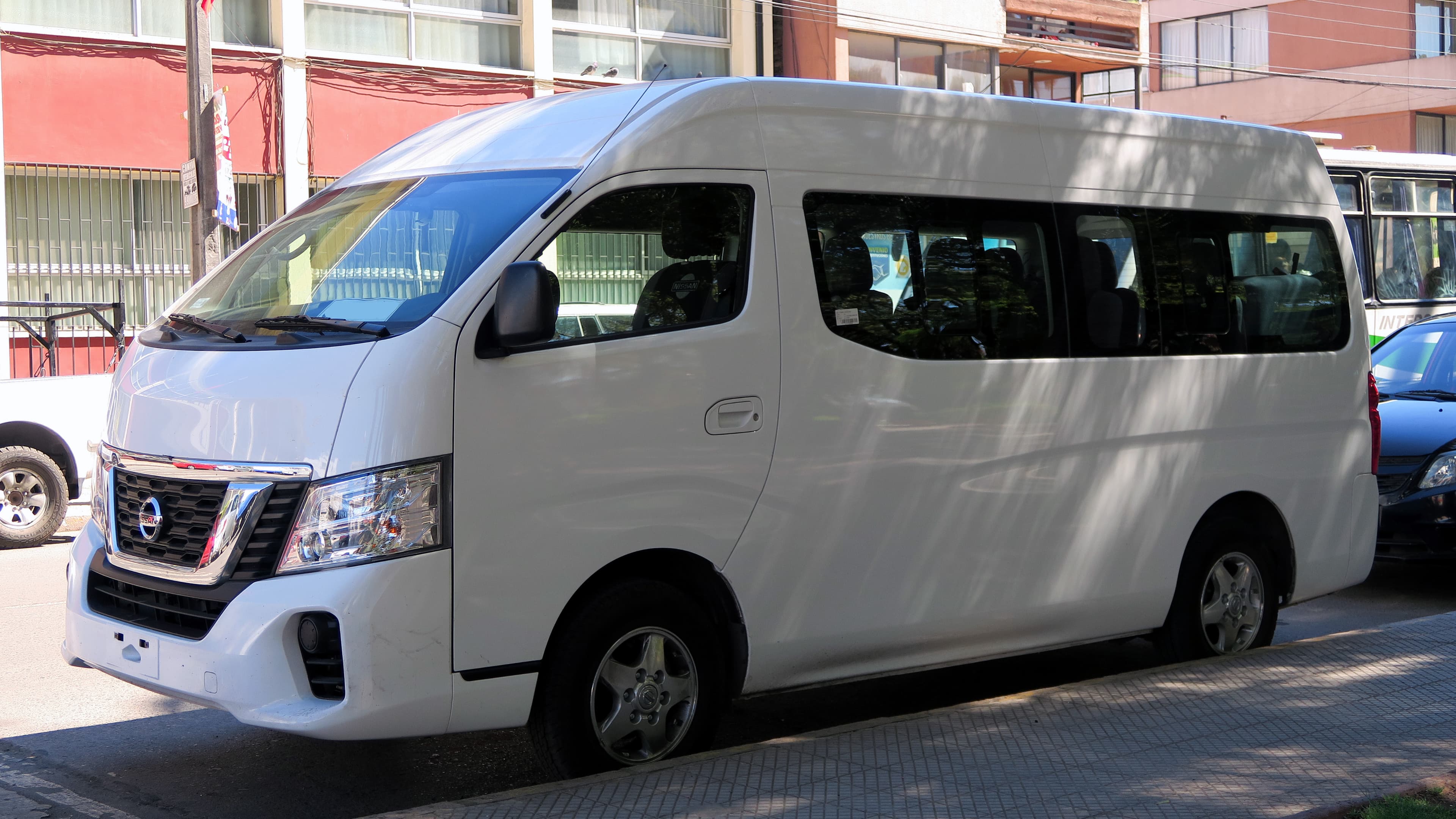 Nissan Nv