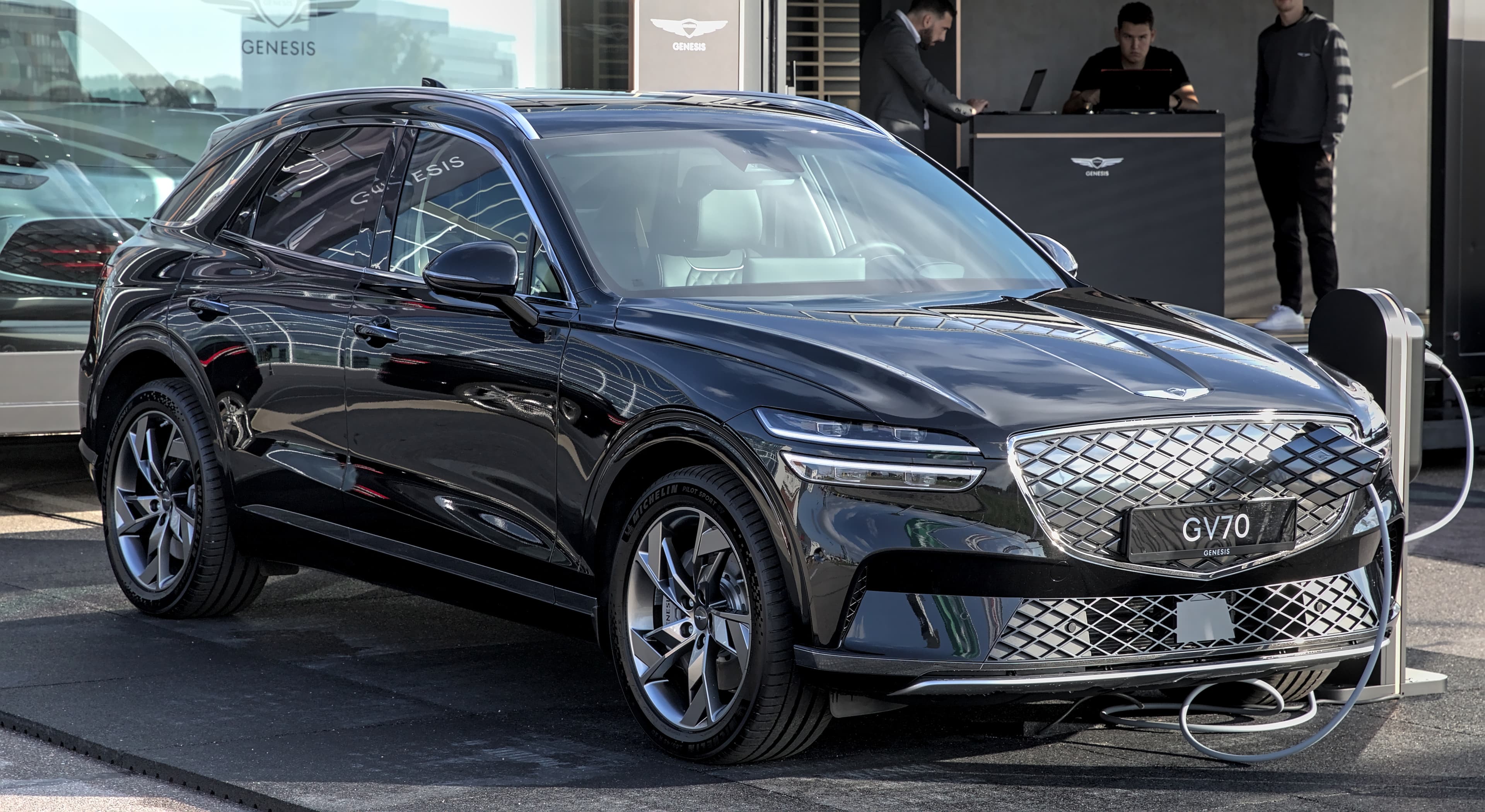 Genesis Gv70 Electrified