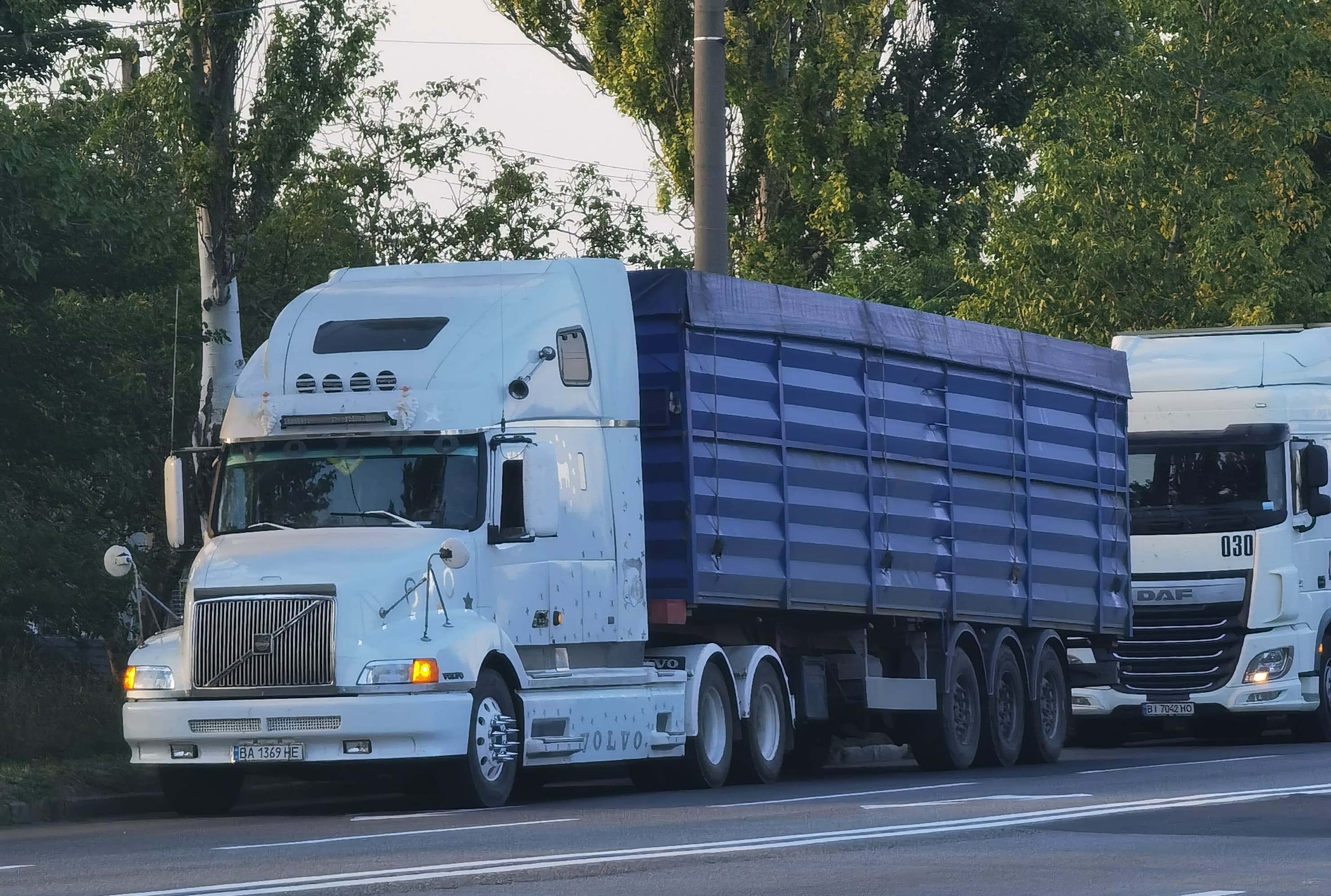 Volvo Vnl (4)