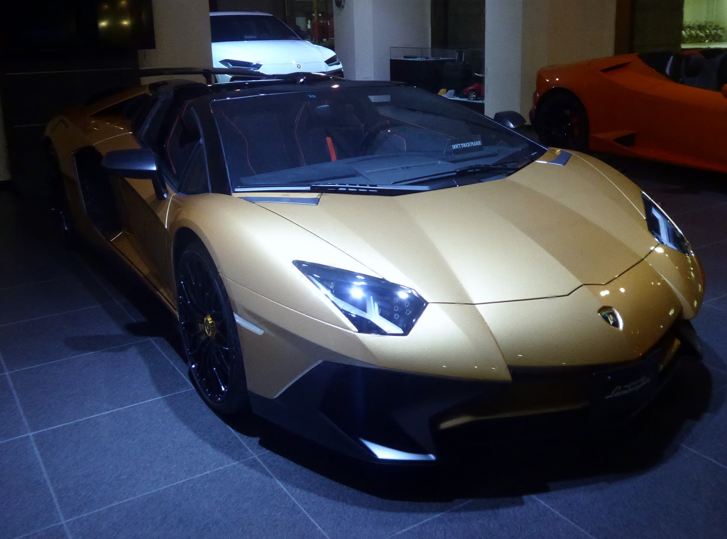 Lamborghini Aventador S