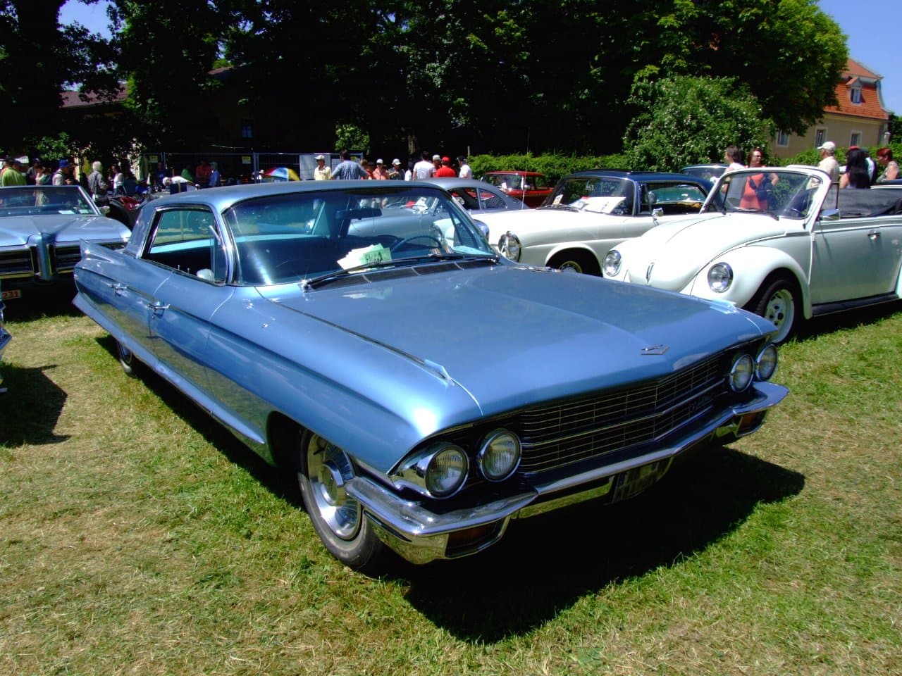 Cadillac De Ville