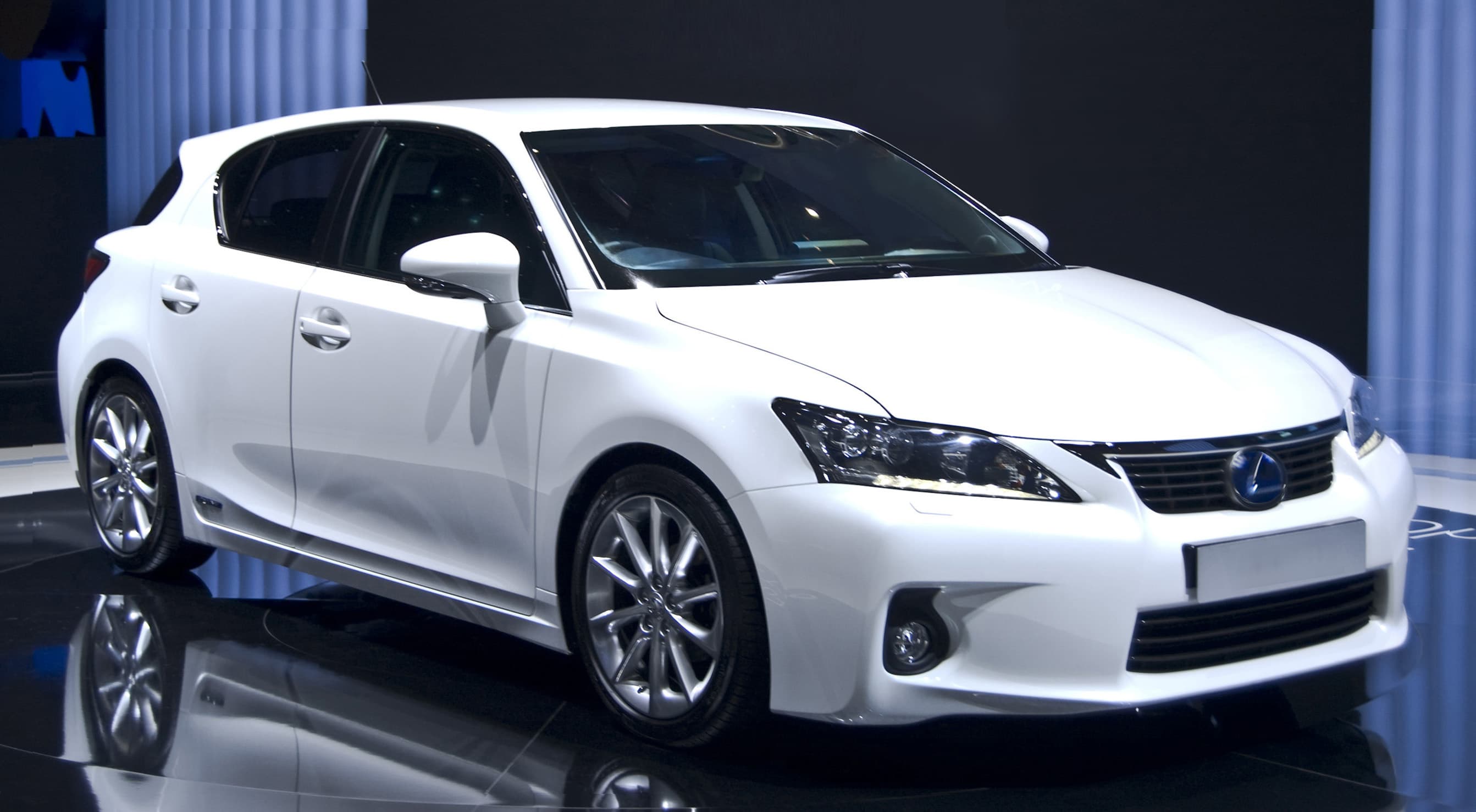 Lexus Ct200H
