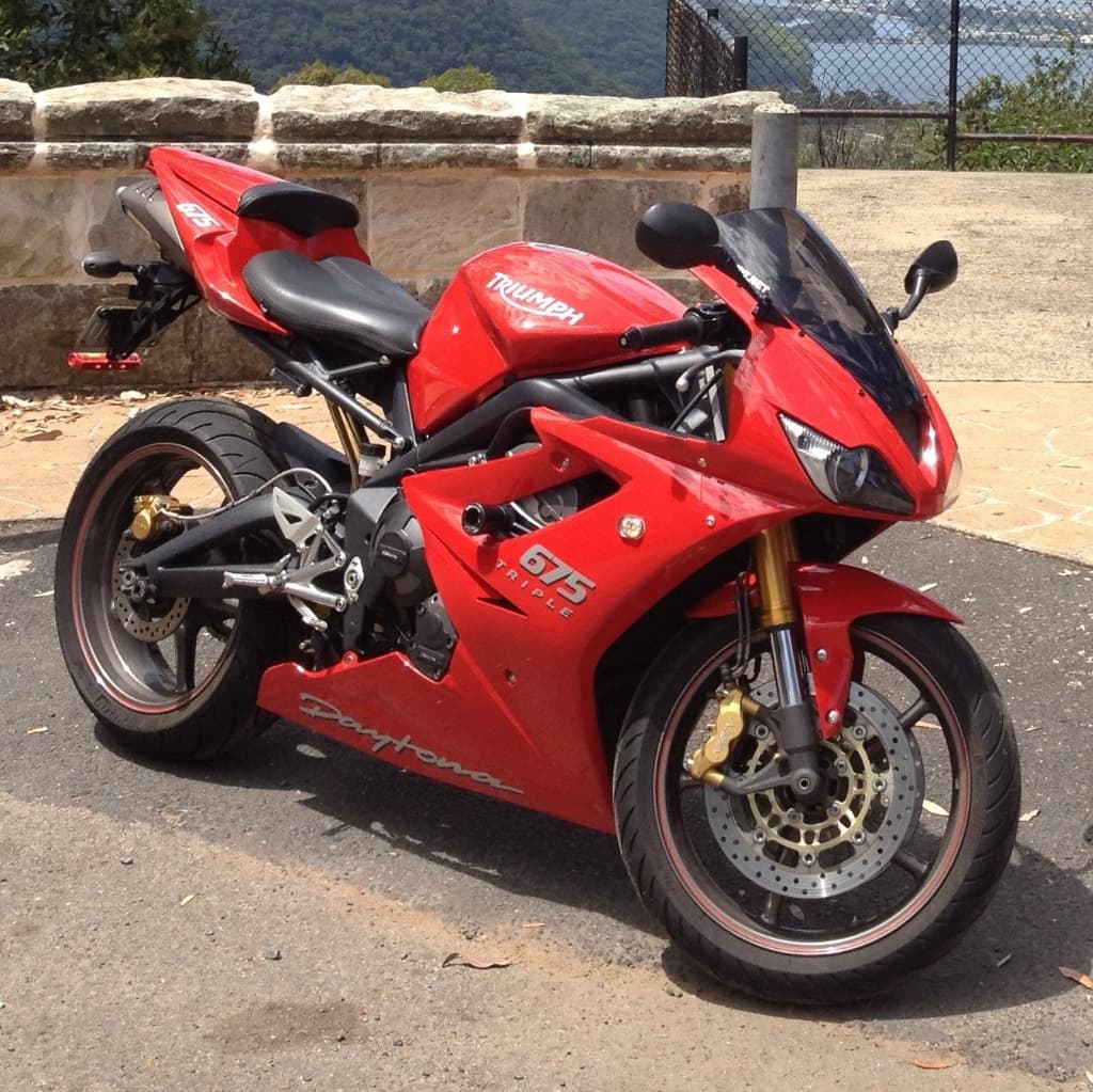 Triumph Daytona-675