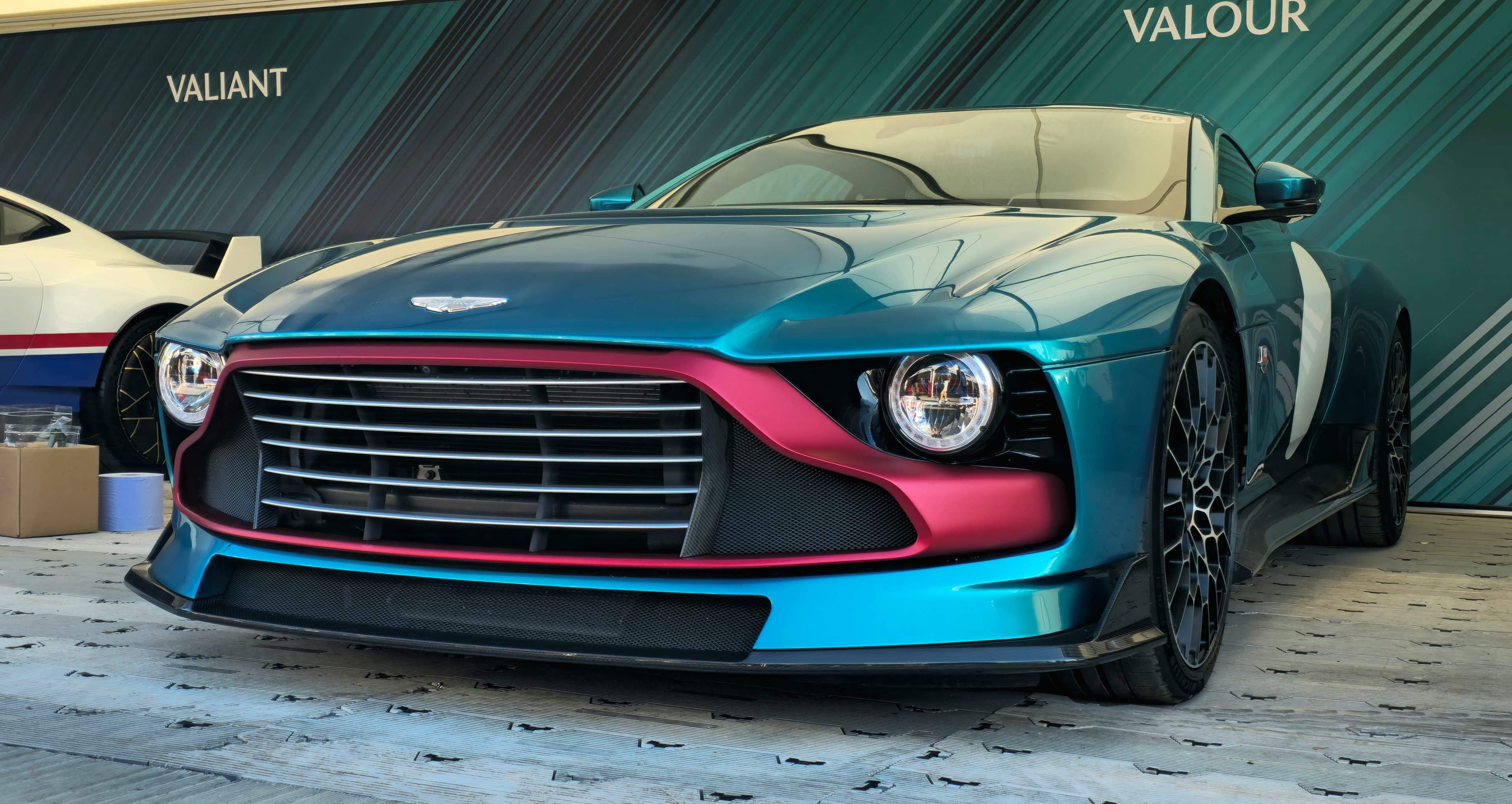 Aston-Martin Valour