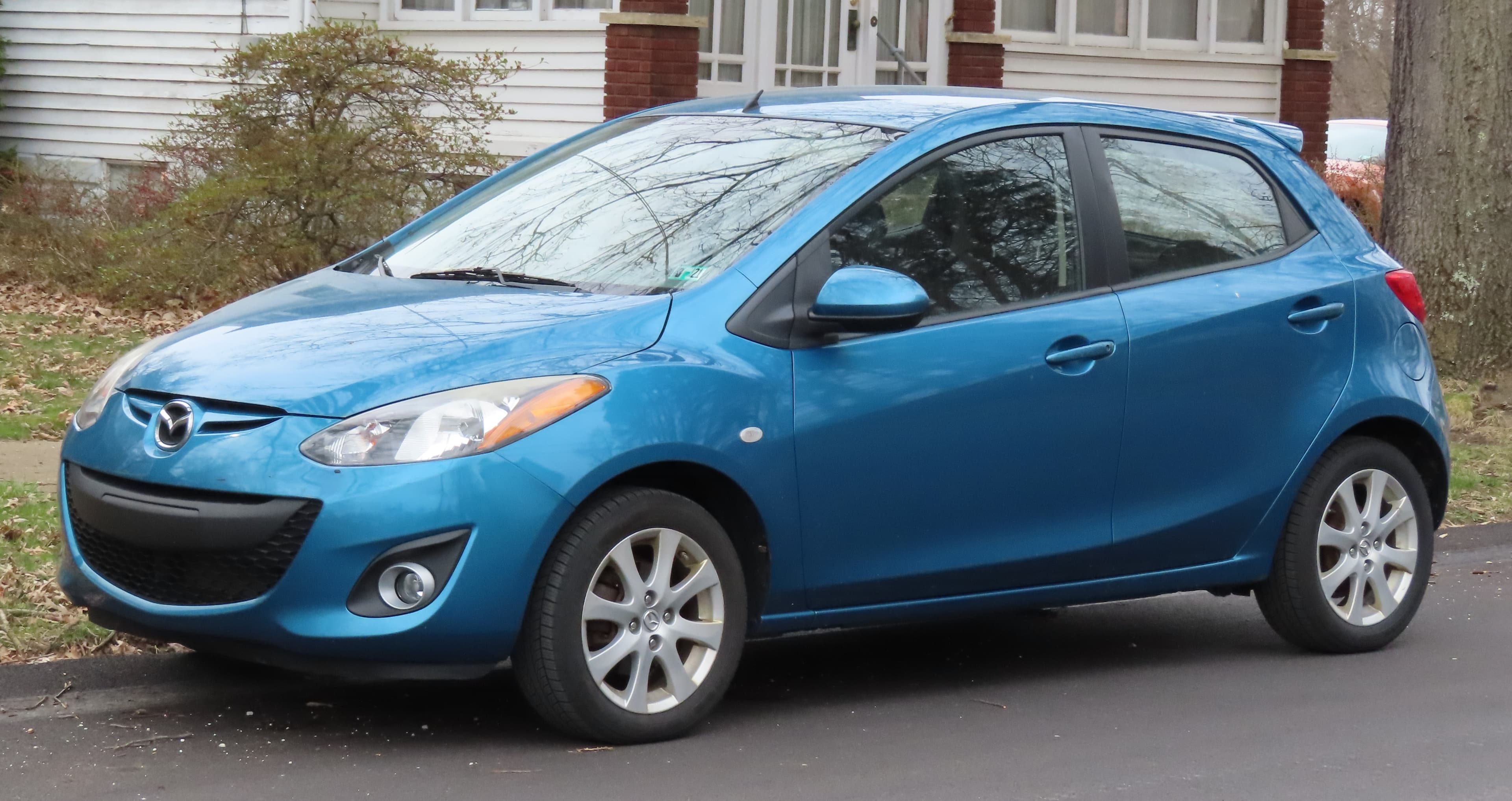 Mazda Mazda2