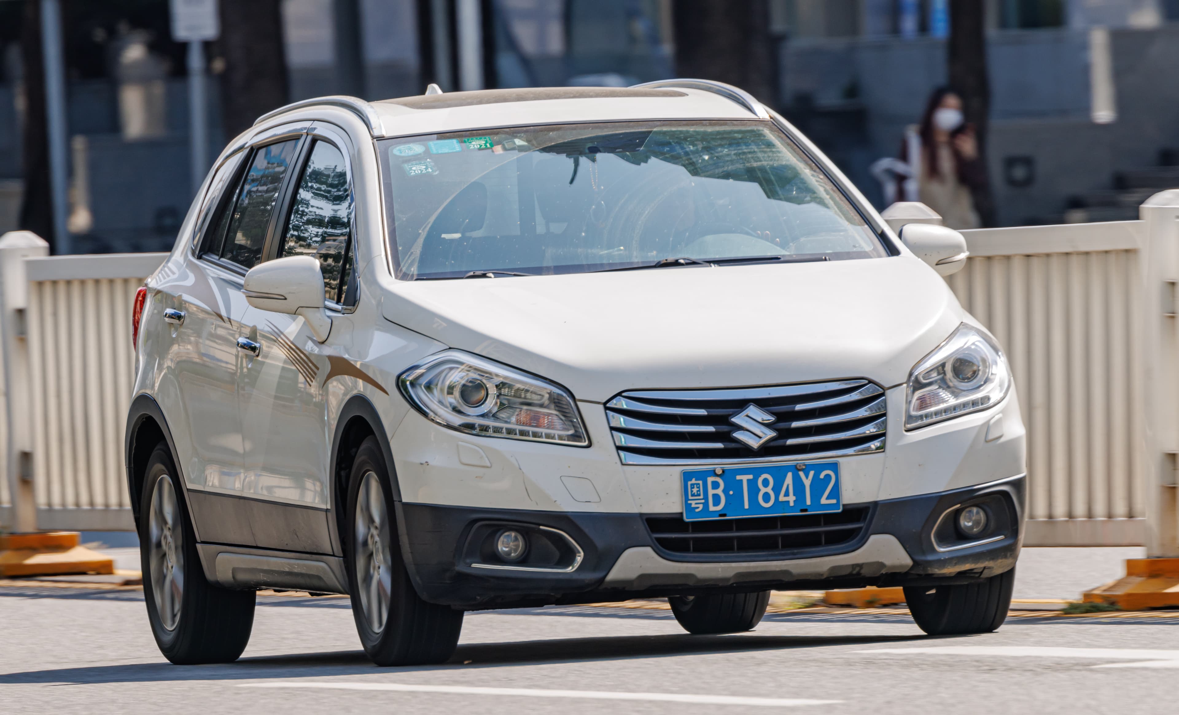 Suzuki S