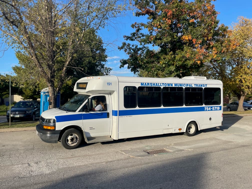 Chevrolet G4500