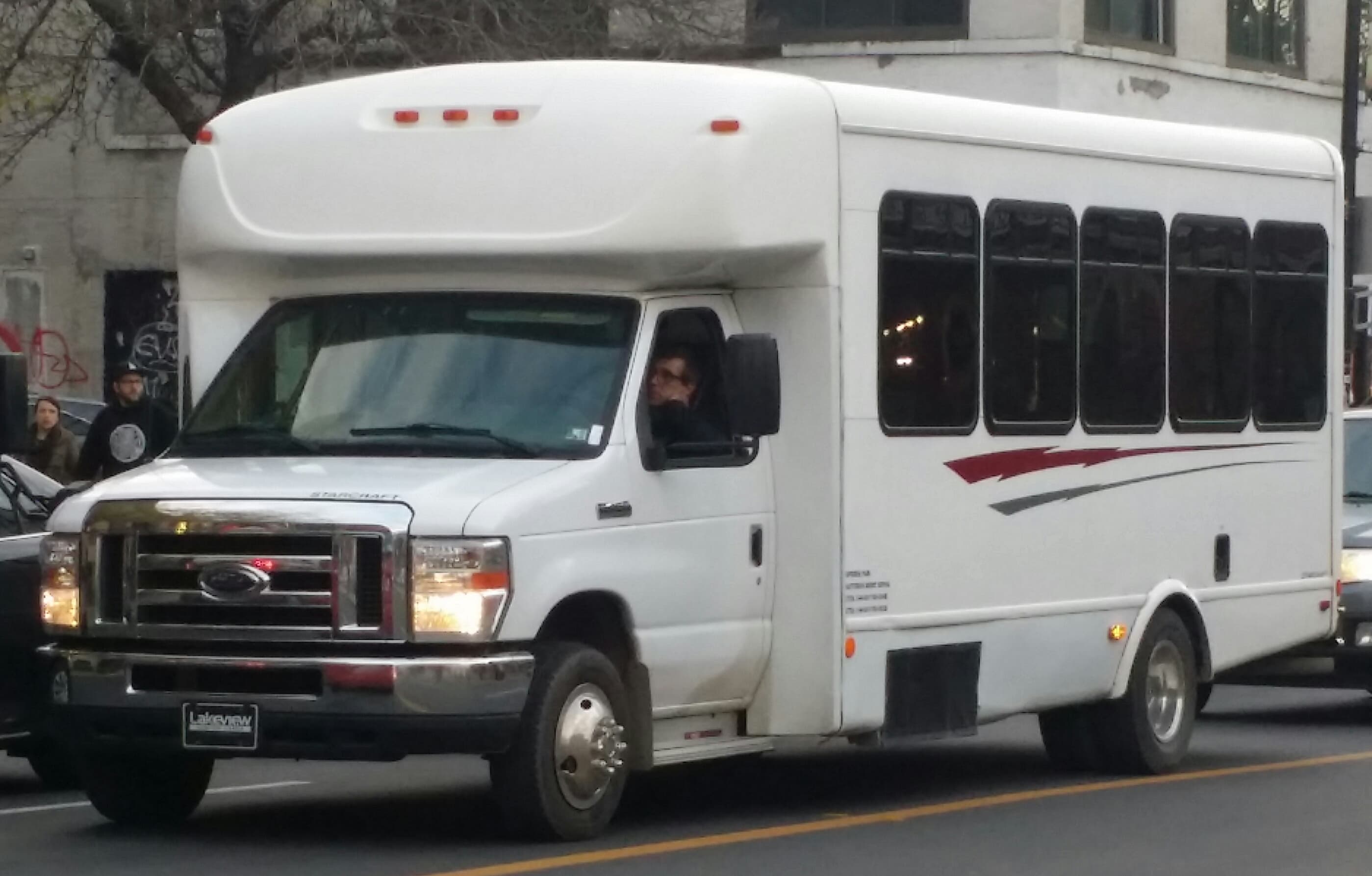 Ford E-450