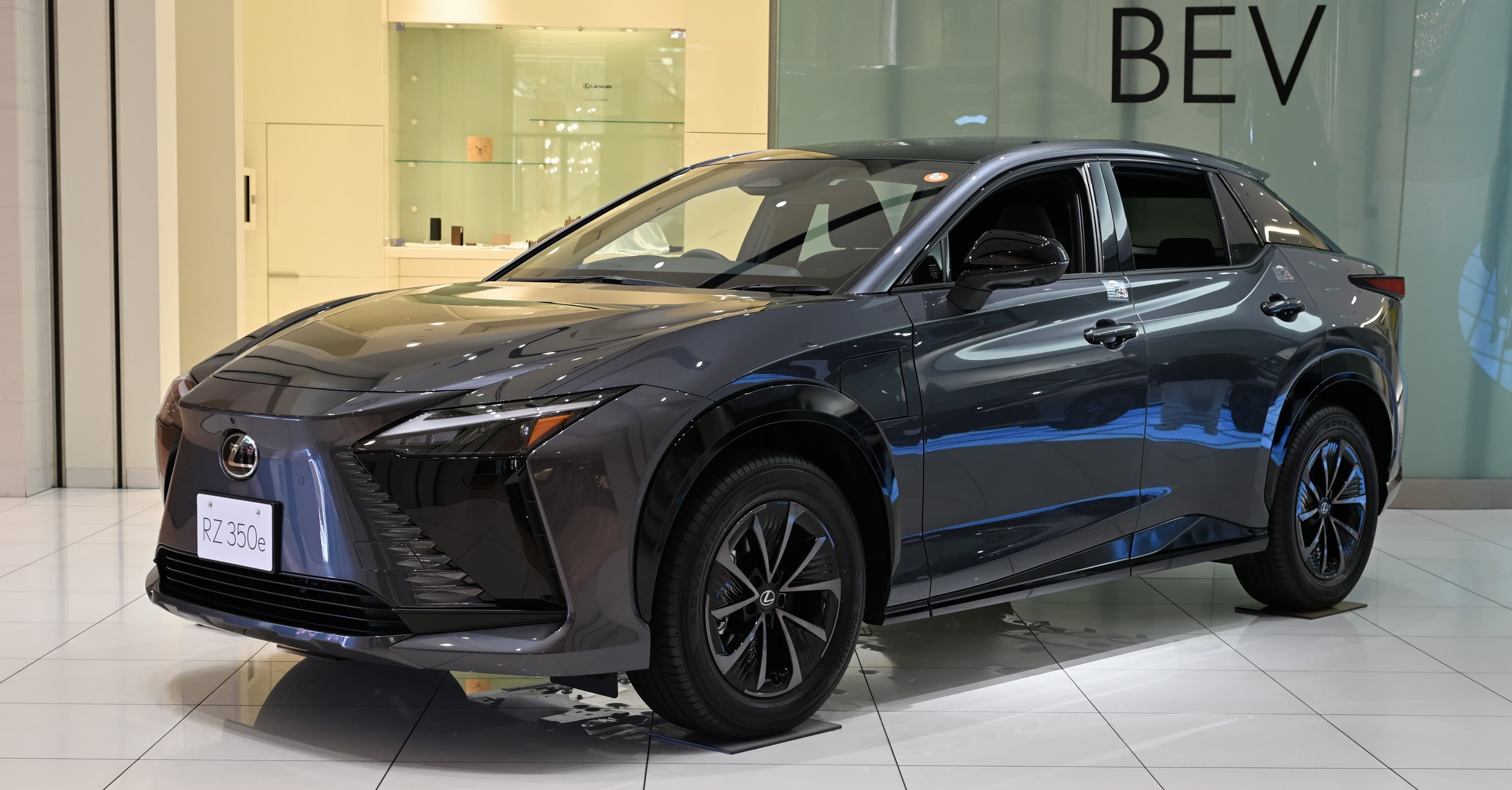 Lexus Rz 350E