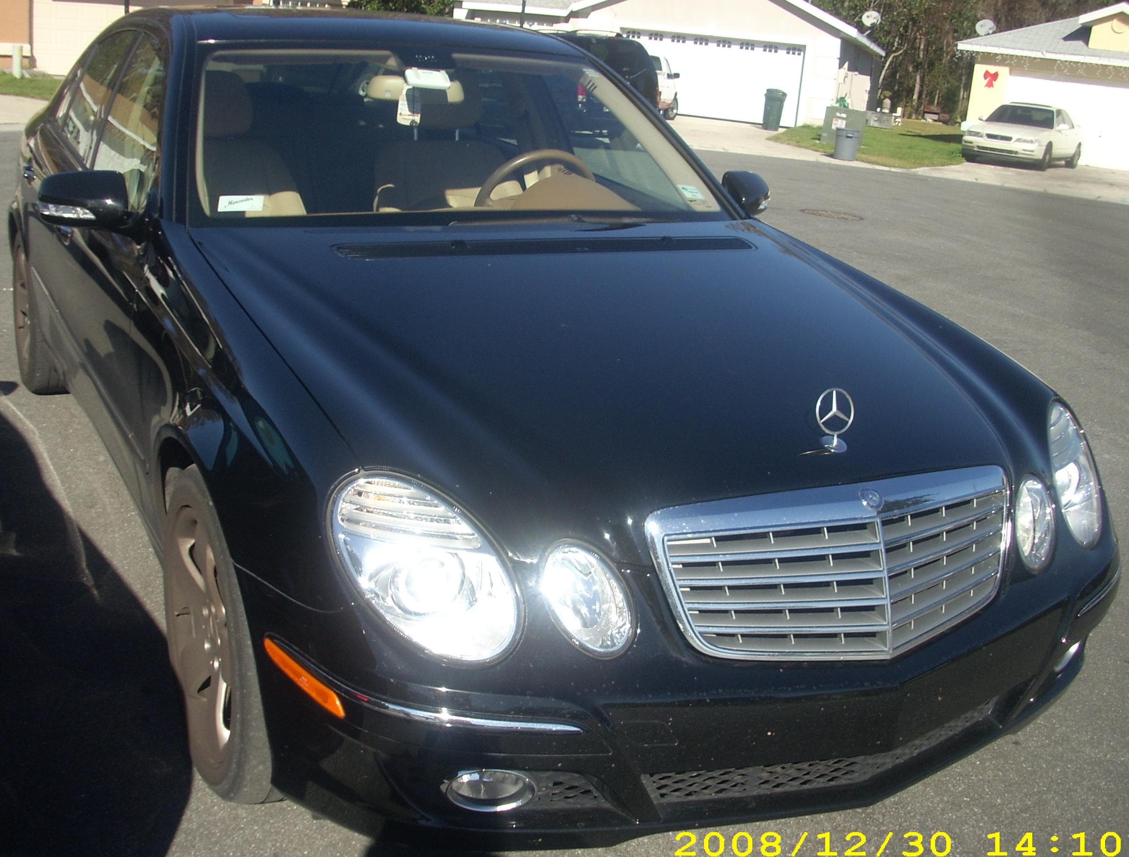 Mercedes-Benz E550