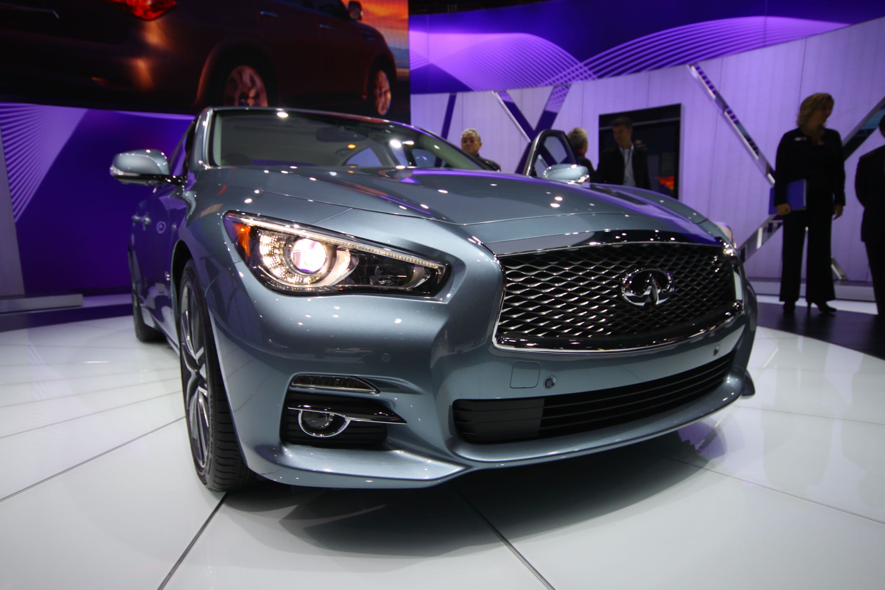 Infiniti Q50 Hybrid