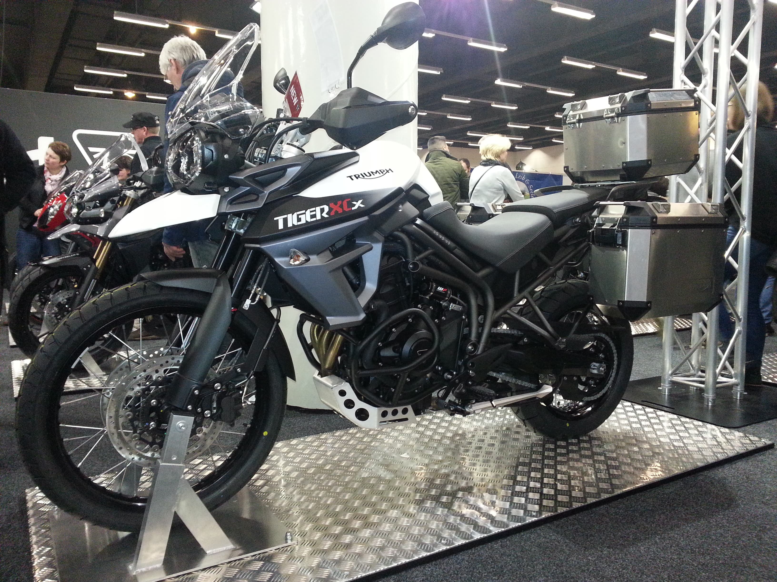 Triumph Tiger 800 Xcx