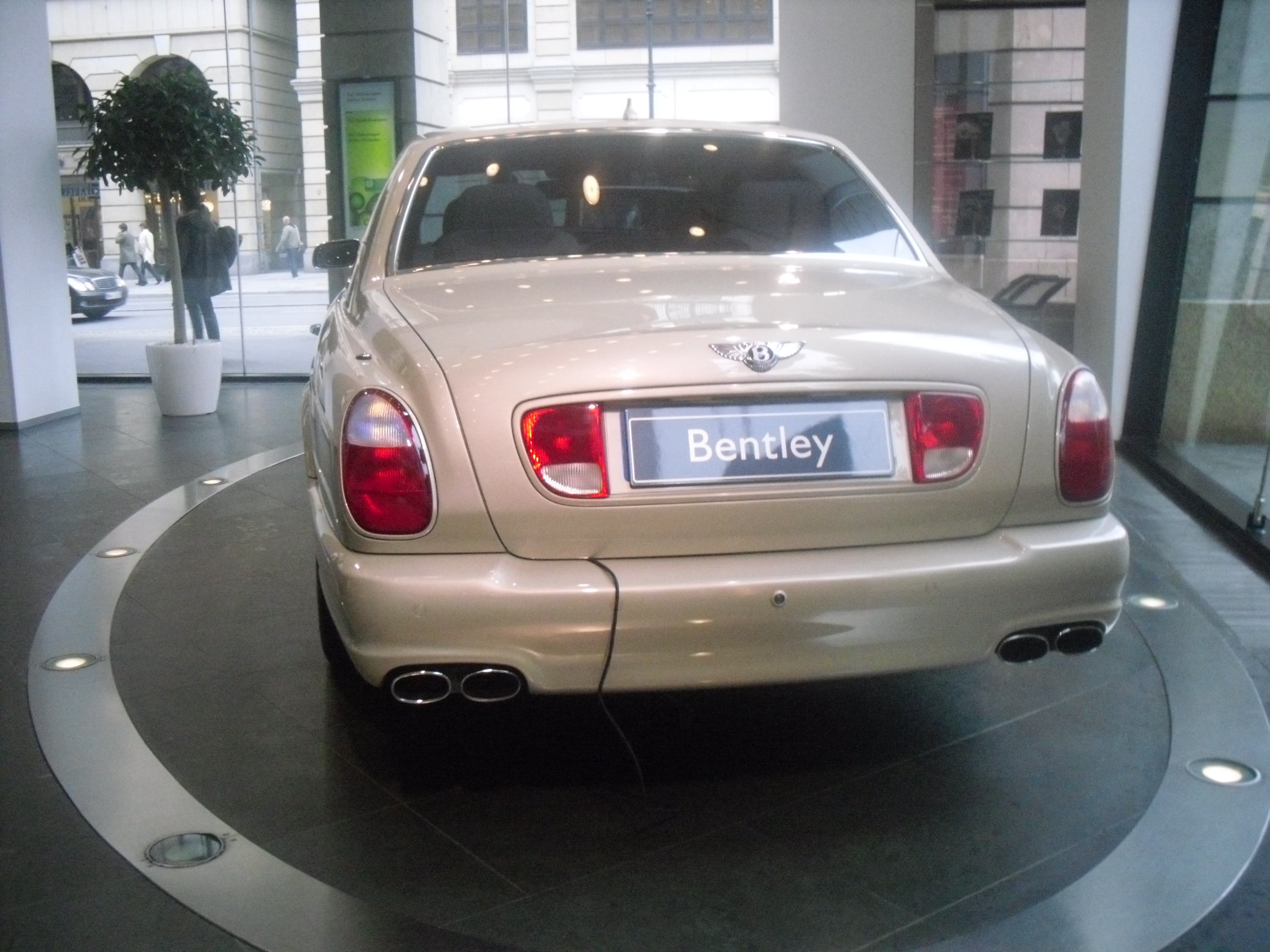 Bentley Arnage T/R