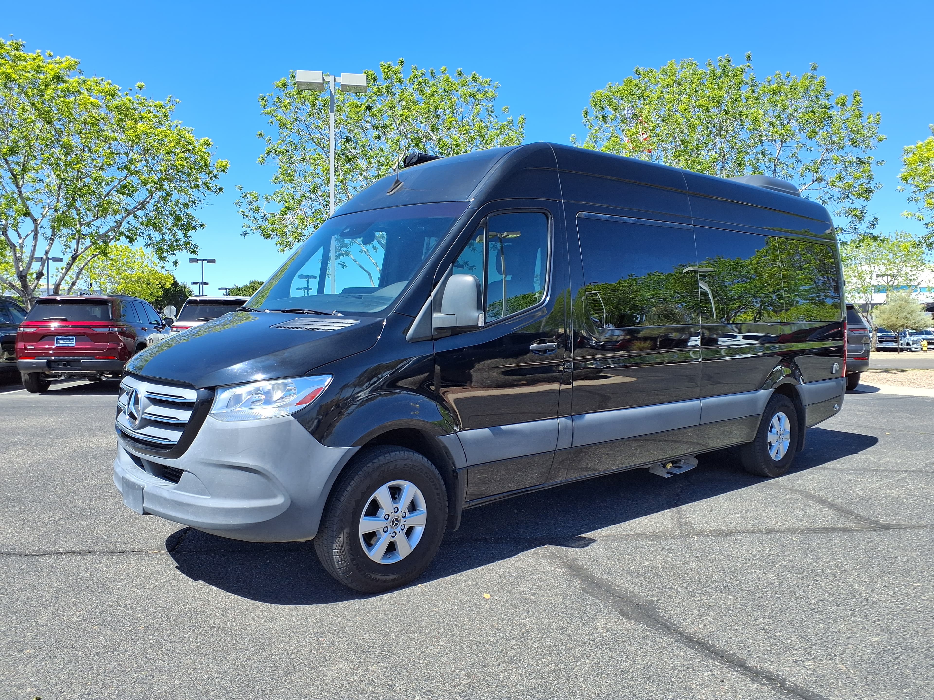 Mercedes-Benz Sprinter 2500