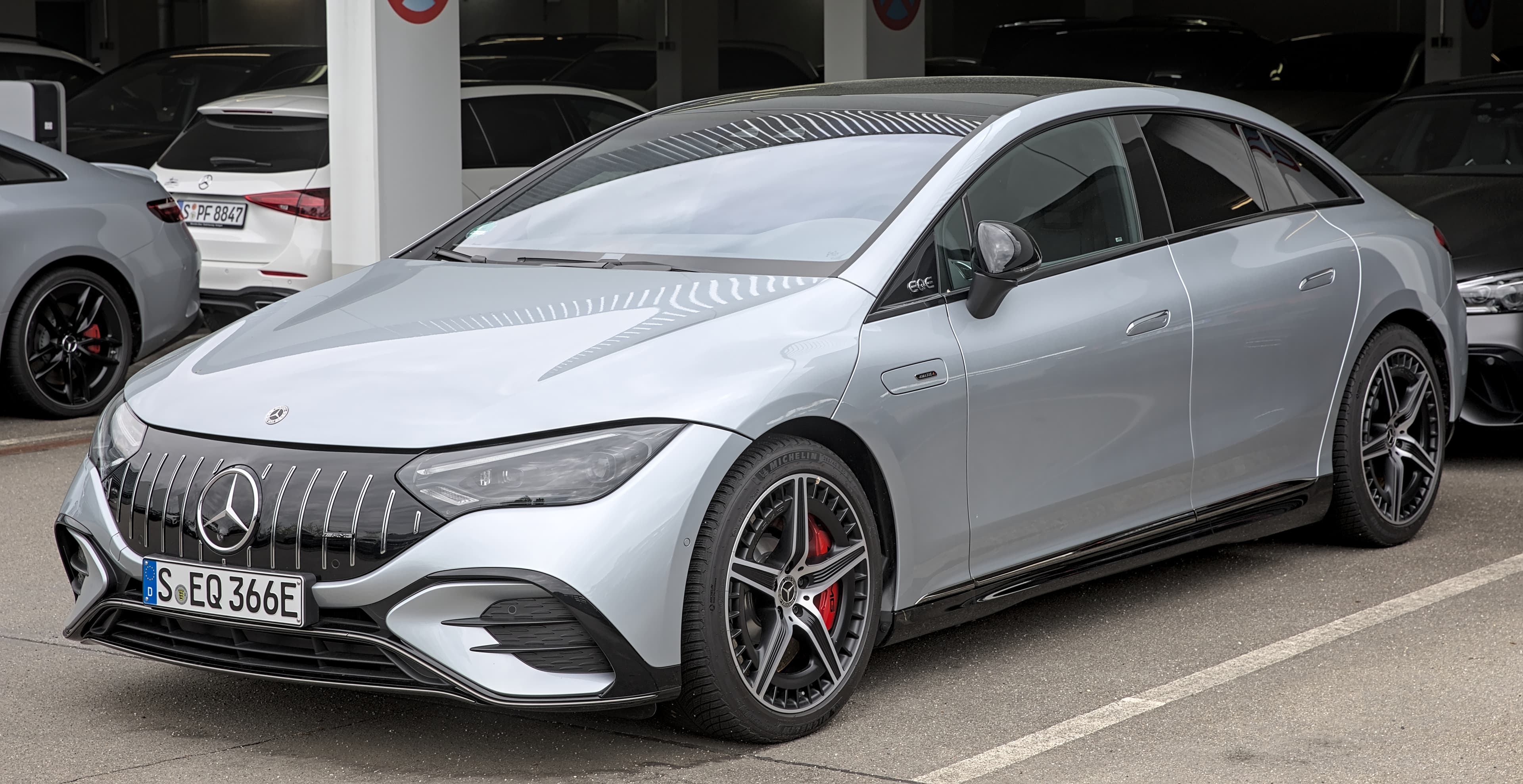 Mercedes-Benz Amg Eqe