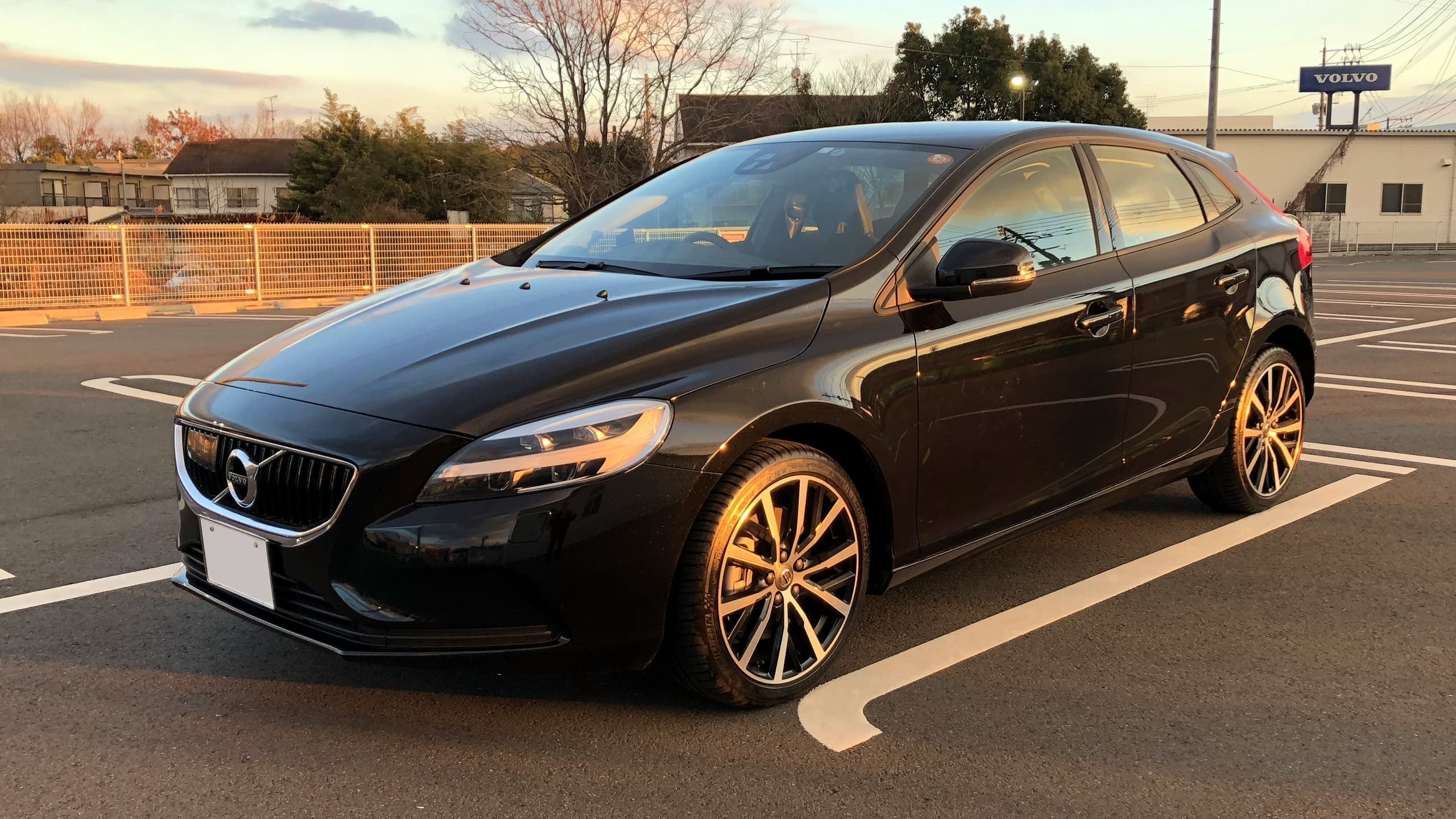 Volvo V40