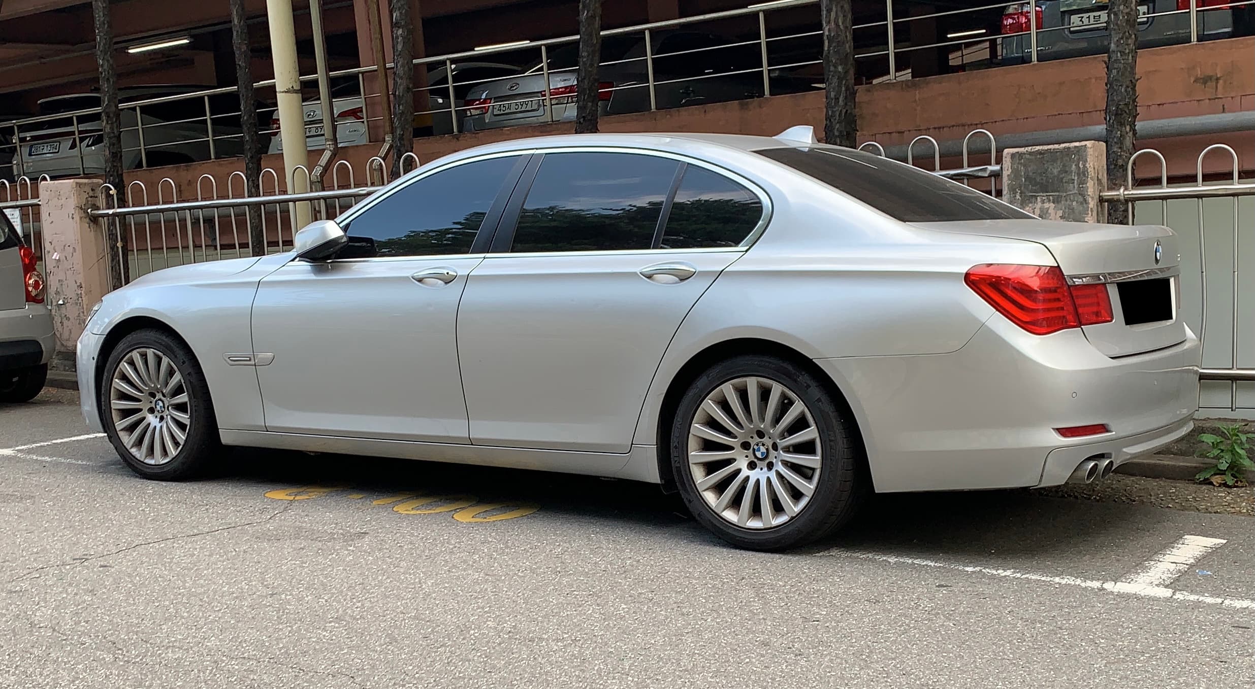 Bmw 750Li