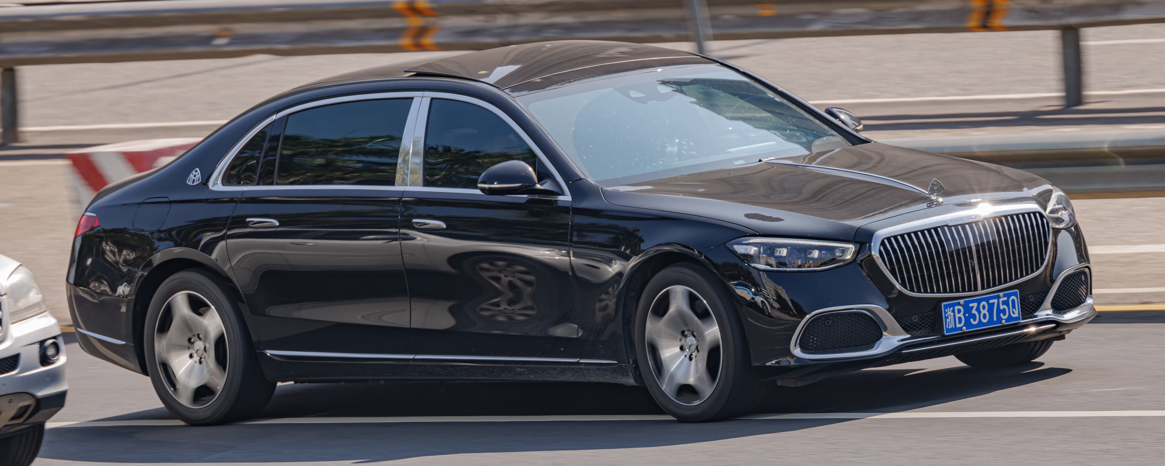 Mercedes-Benz Mercedes-Maybach S-Class