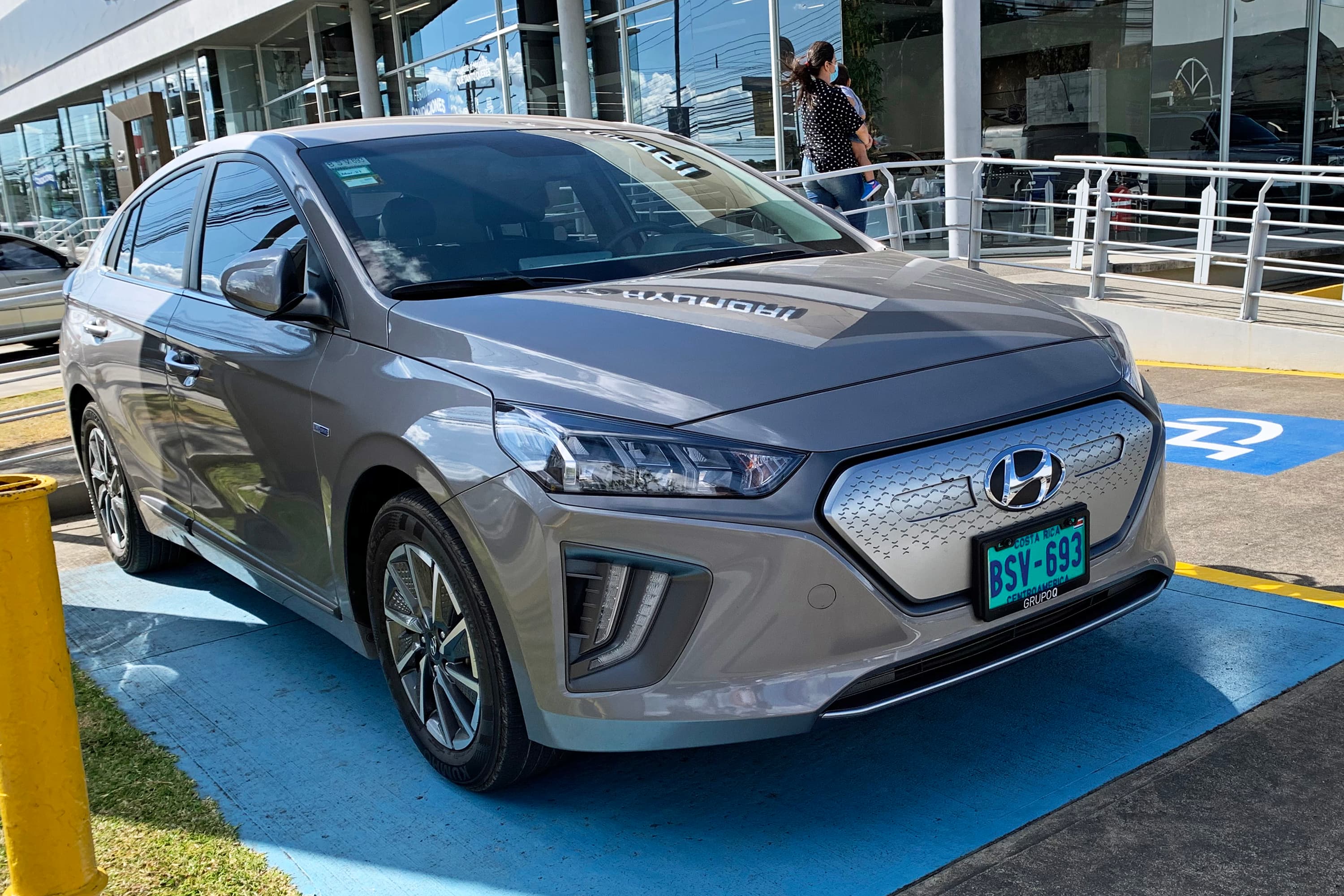 Hyundai Ioniq Ev